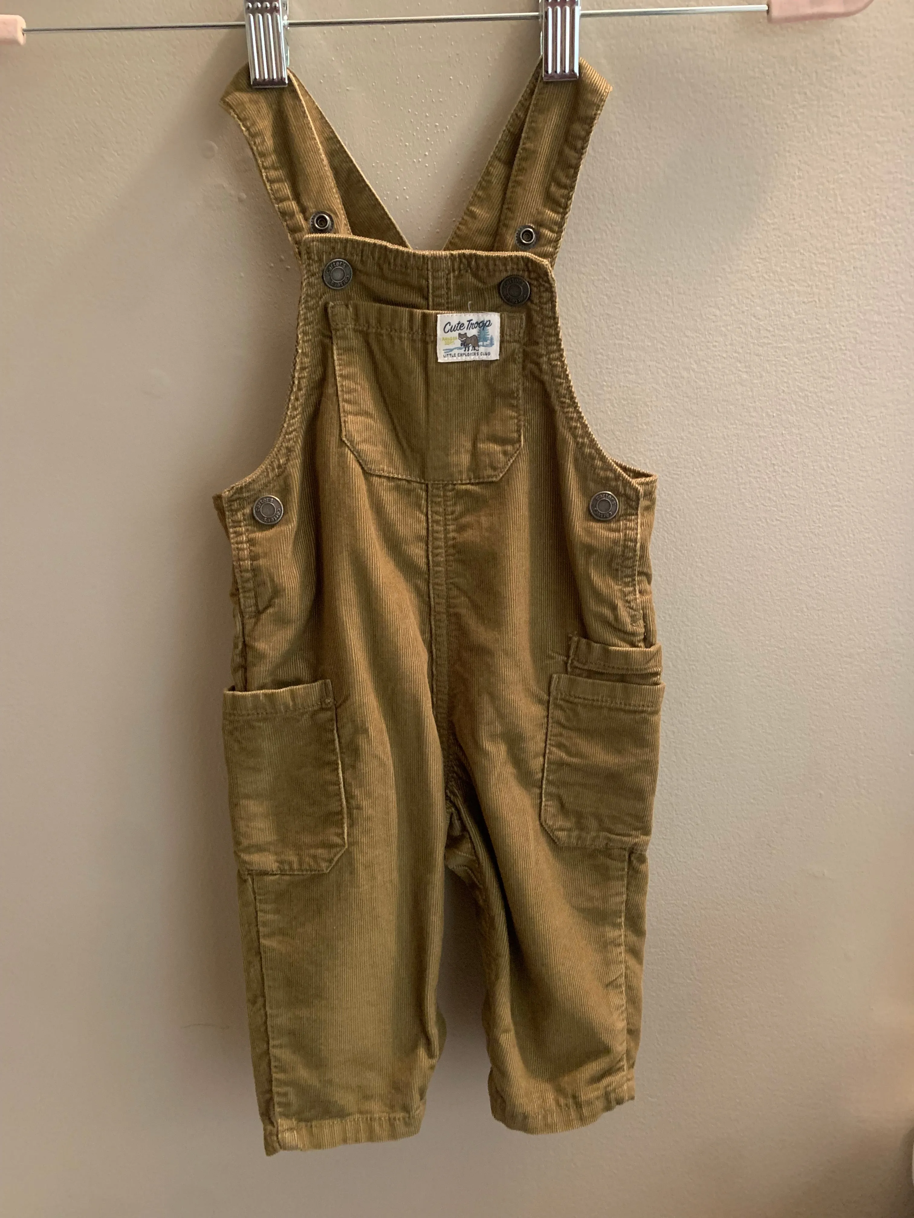 Carter’s Green Corduroy Baby Overalls Sz 6 months