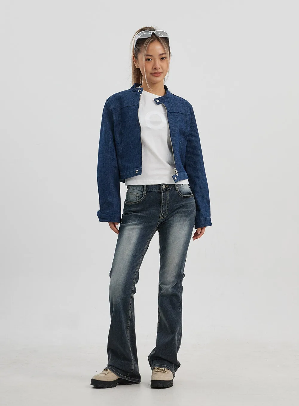 Dark Wash Mid-Rise Bootcut Jeans CJ325