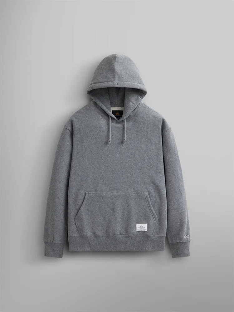 ESSENTIAL HOODIE