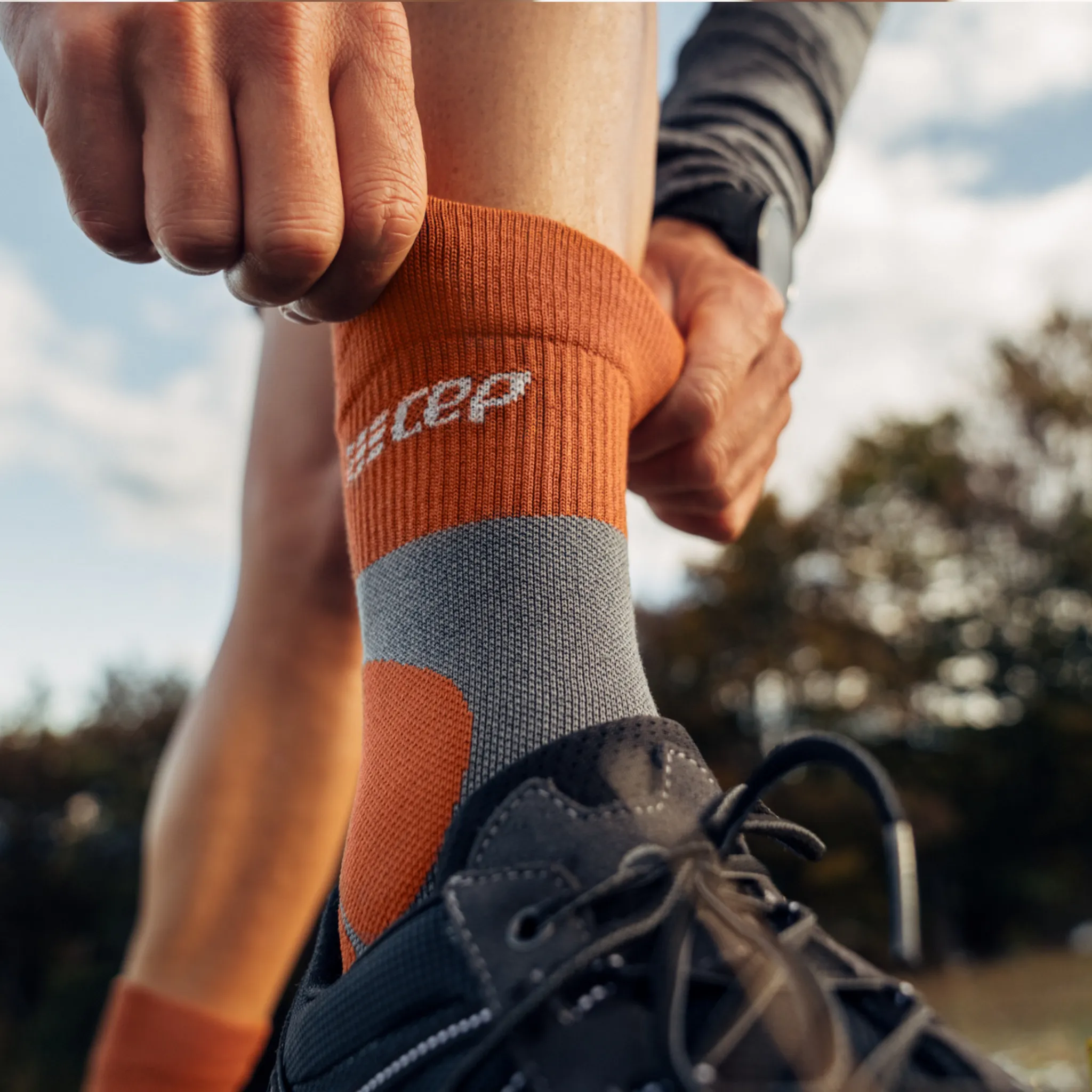 Hiking Merino Mid Cut Compression Socks for Men