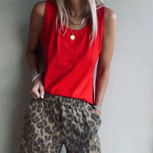 The perfect RED vest top